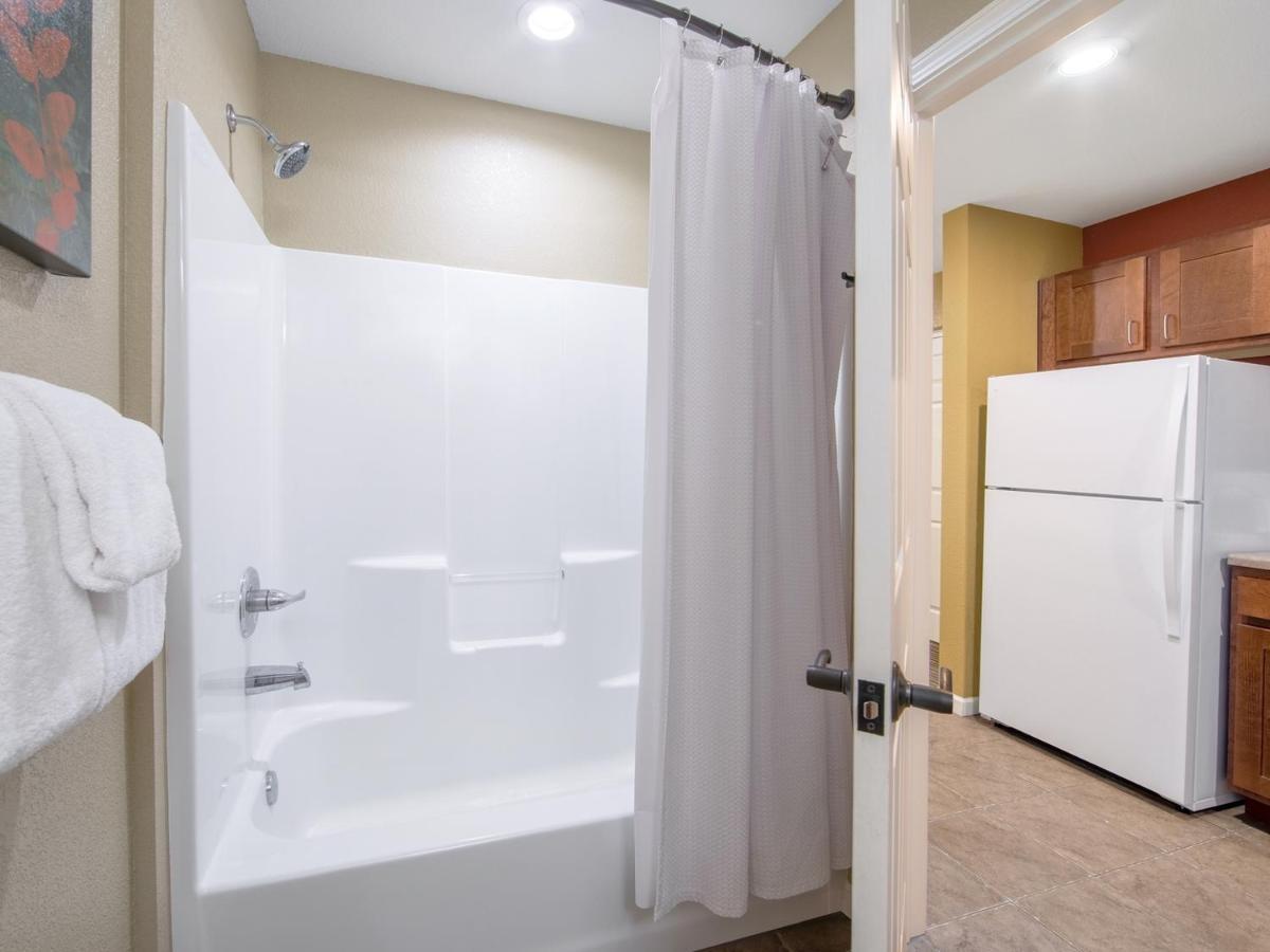 Holiday Inn Club Vacations Fox River Resort At Sheridan Extérieur photo